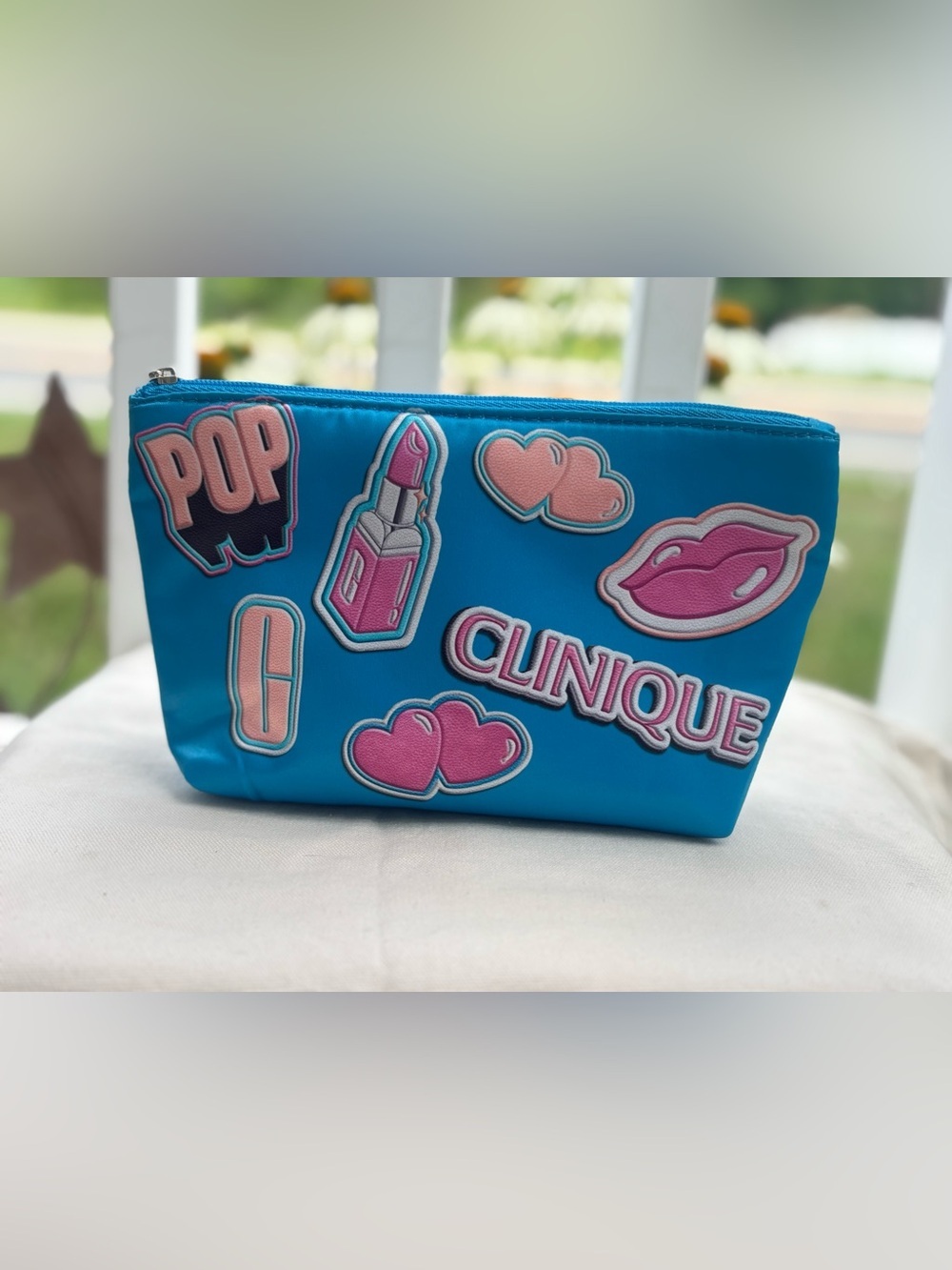 Clinique Pop Art Makeup Bag Turquoise Blue Lipstick Heart Patches Cosmetic Pouch